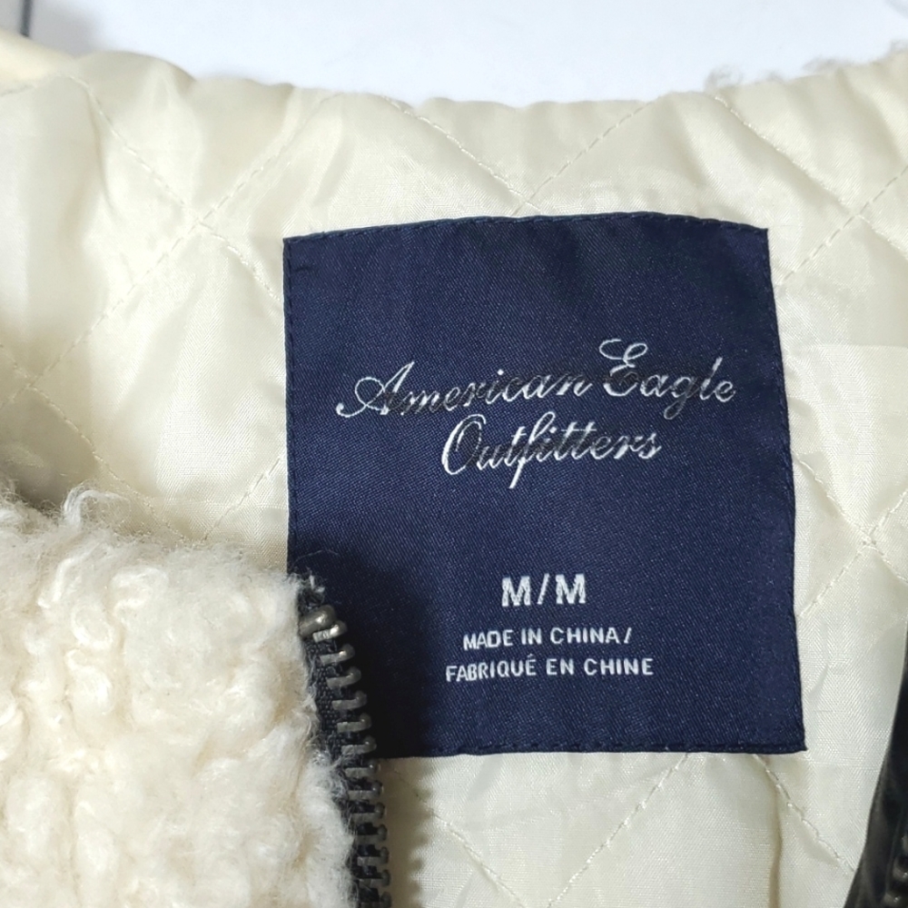 American Eagle  Outfitters size M/M Excellent conditions - Picture 13 of 17